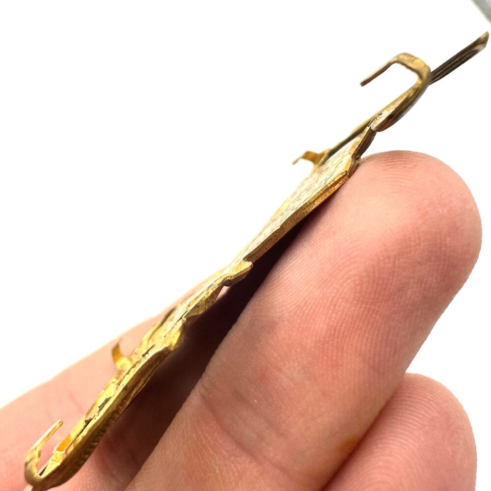 Vintage gold tone Heraldic red white blue enamel crest uniform accessory pin - Picture 6 of 8